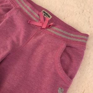 5 for $20 OshKosh sweats size 8
